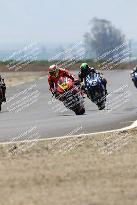 media/Jun-07-2025-TrackDaz (Sat) [[4413525952]]/A Group/2pm (Turn 9)/